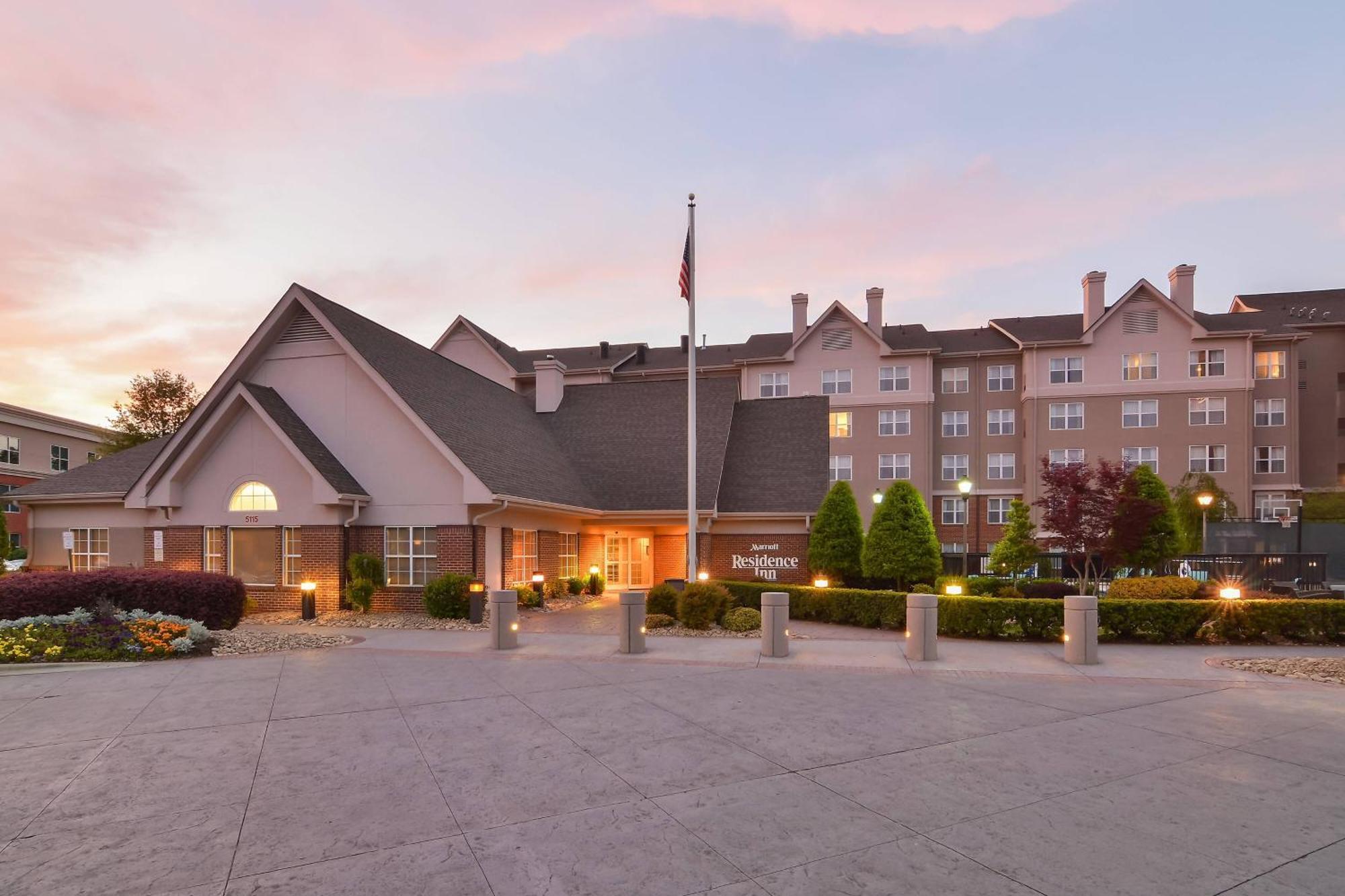 Residence Inn By Marriott Charlotte Piper Glen Eksteriør bilde